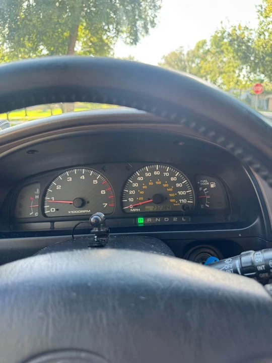 2000 Toyota 4Runner 3rd Gen - Image 9 of 12