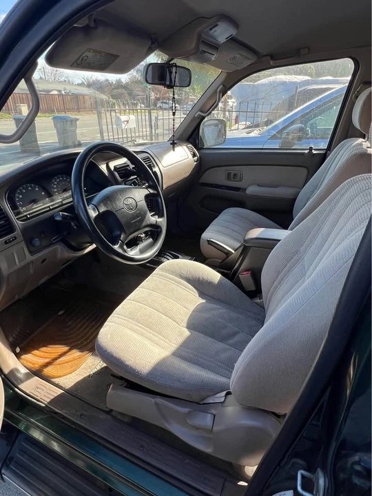 2000 Toyota 4Runner 3rd Gen - Image 2 of 5