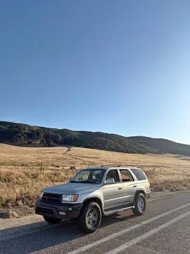 2000 Toyota 4Runner SR5 Sport Utility 2D