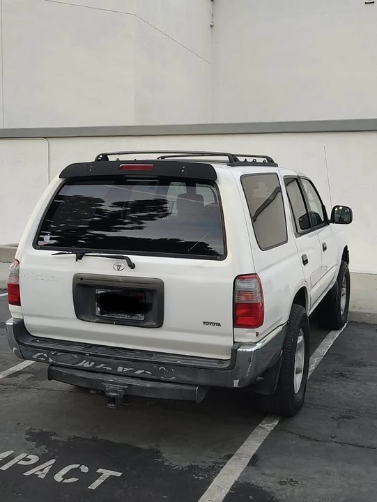 2000 Toyota 4Runner 3rd Gen - Image 3 of 8