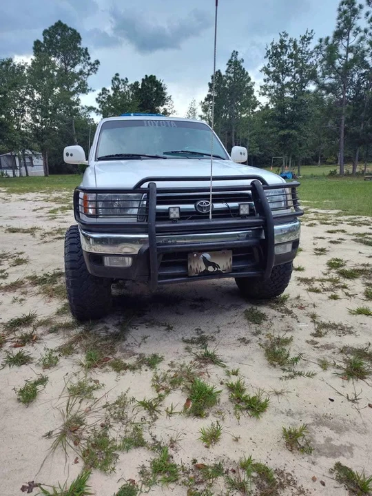 2000 Toyota 4Runner 3rd Gen - Image 2 of 7