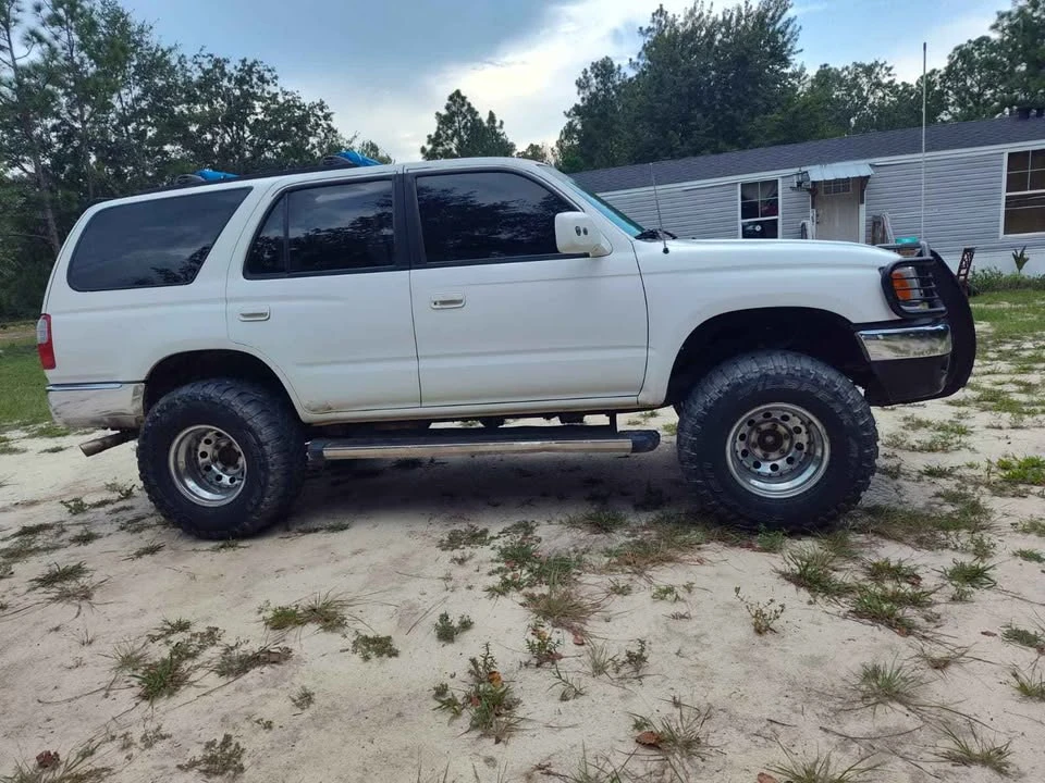 2000 Toyota 4Runner 3rd Gen - Image 4 of 7