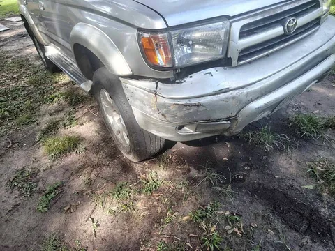 2000 Toyota 4Runner SR5 Sport Utility 2D