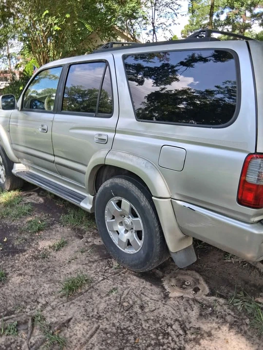 2000 Toyota 4Runner 3rd Gen - Image 2 of 3