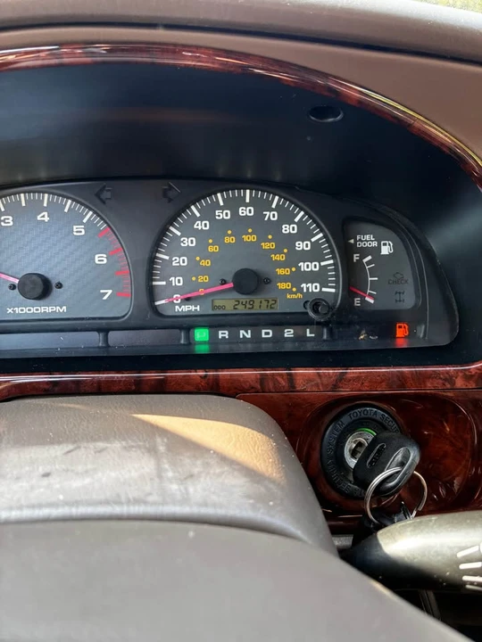 2000 Toyota 4Runner 3rd Gen - Image 7 of 9