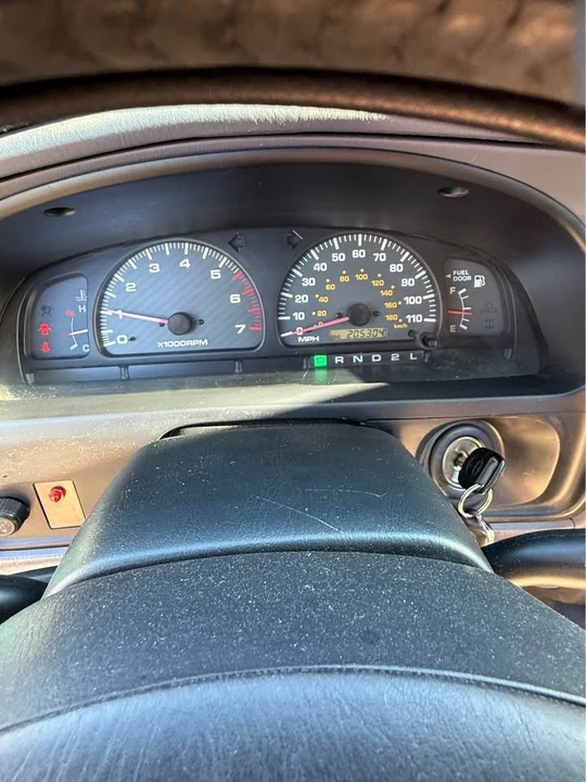 2000 Toyota 4Runner 3rd Gen - Image 5 of 8