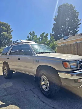 2000 Toyota 4Runner SR5 Sport Utility 2D