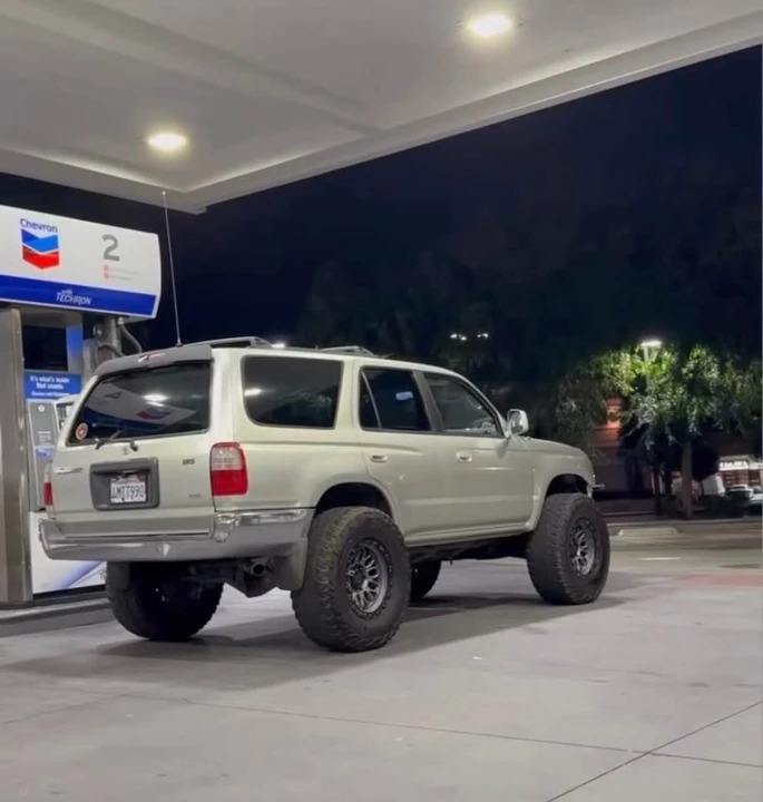 2000 Toyota 4Runner 3rd Gen - Image 4 of 6