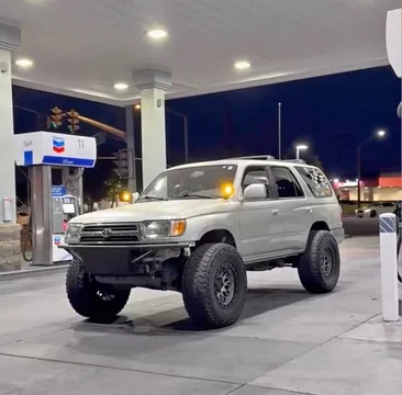 2000 Toyota 4Runner SR5 Sport Utility 2D