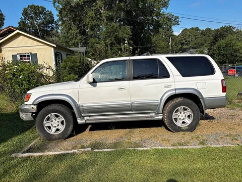 2000 Toyota 4Runner SR5 Sport Utility 2D