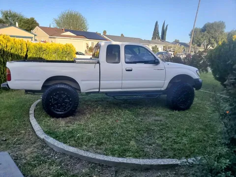 2000 Toyota 4Runner SR5 Sport Utility 2D