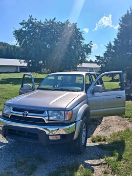 2000 Toyota 4Runner SR5 Sport Utility 2D