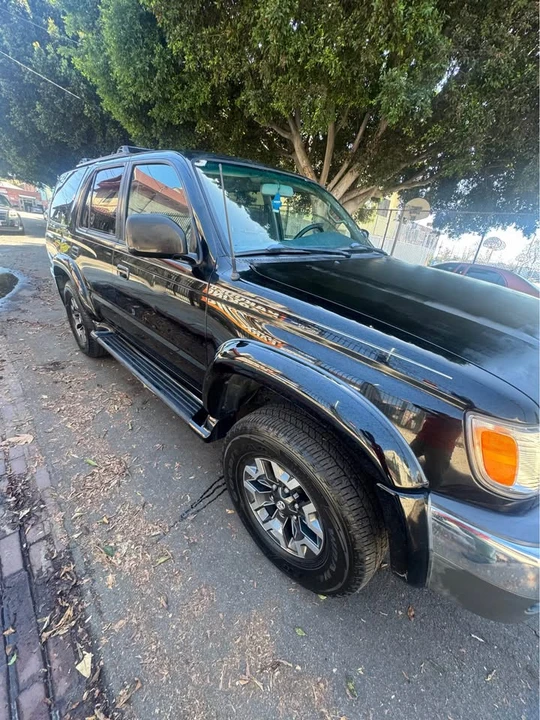 2000 Toyota 4Runner 3rd Gen - Image 10 of 12