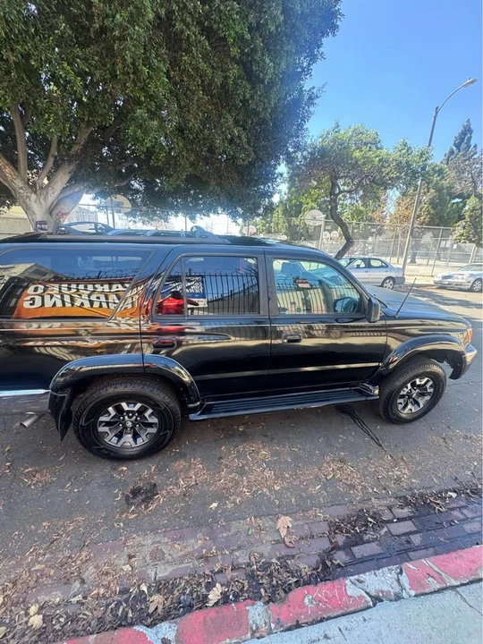 2000 Toyota 4Runner 3rd Gen - Image 2 of 12