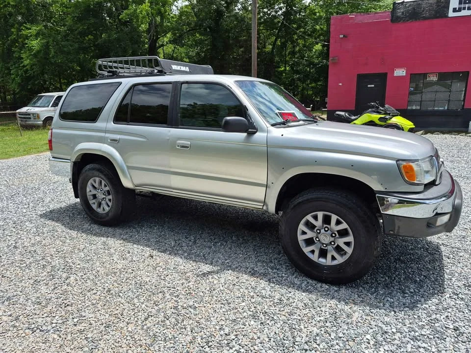 2000 Toyota 4Runner 3rd Gen - Image 3 of 9