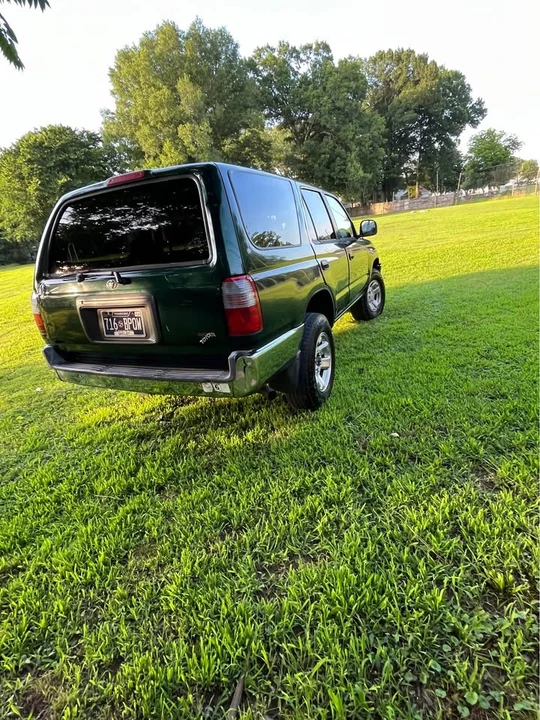 2000 Toyota 4Runner 3rd Gen - Image 9 of 13