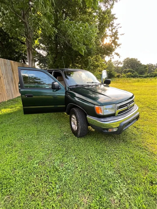 2000 Toyota 4Runner 3rd Gen - Image 12 of 13