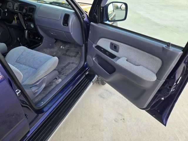 2000 Toyota 4Runner 3rd Gen - Image 17 of 21