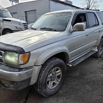 2000 Toyota 4Runner SR5