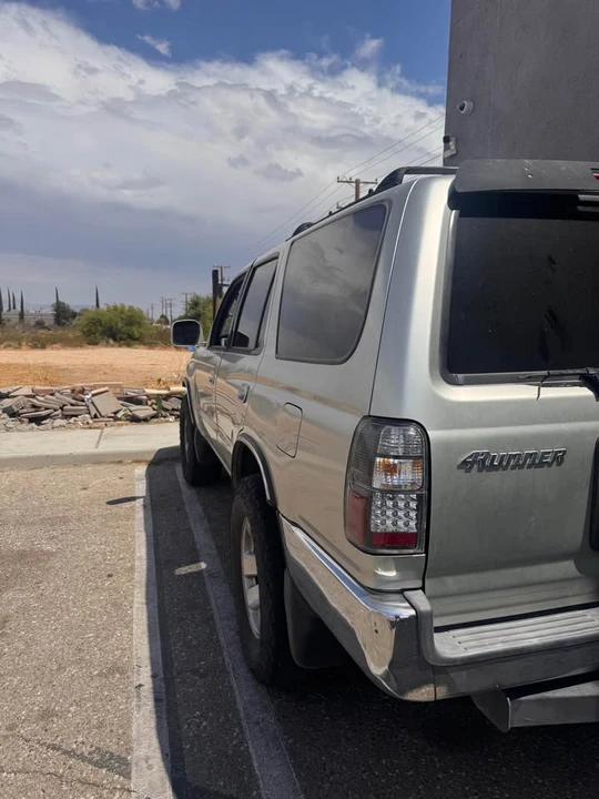 2000 Toyota 4Runner 3rd Gen - Image 4 of 5