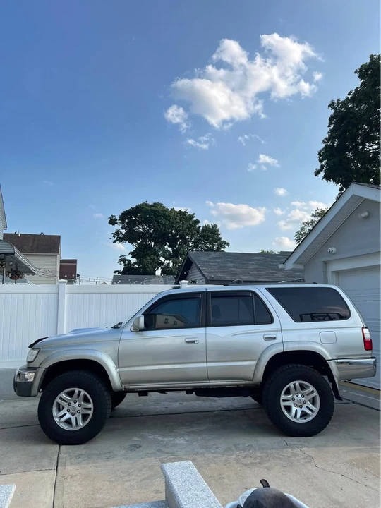2000 Toyota 4Runner 3rd Gen - Image 2 of 20