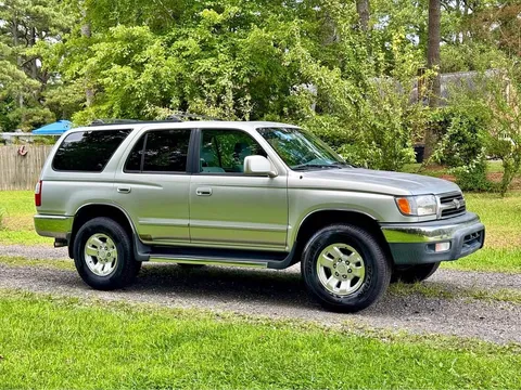 2000 Toyota 4Runner SR5 Sport Utility 4D