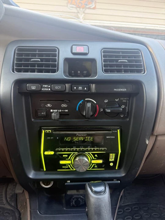 2000 Toyota 4Runner 3rd Gen - Image 9 of 15