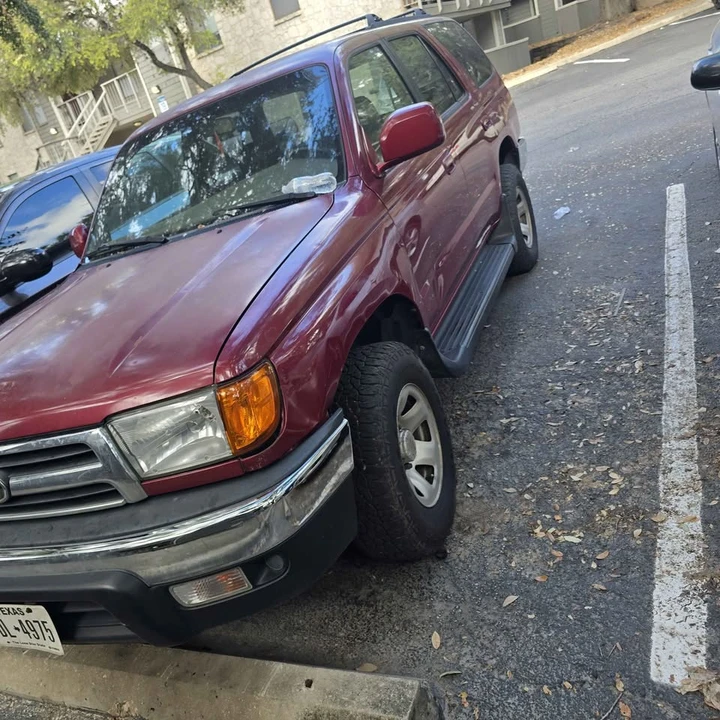 2000 Toyota 4Runner 3rd Gen - Image 3 of 3