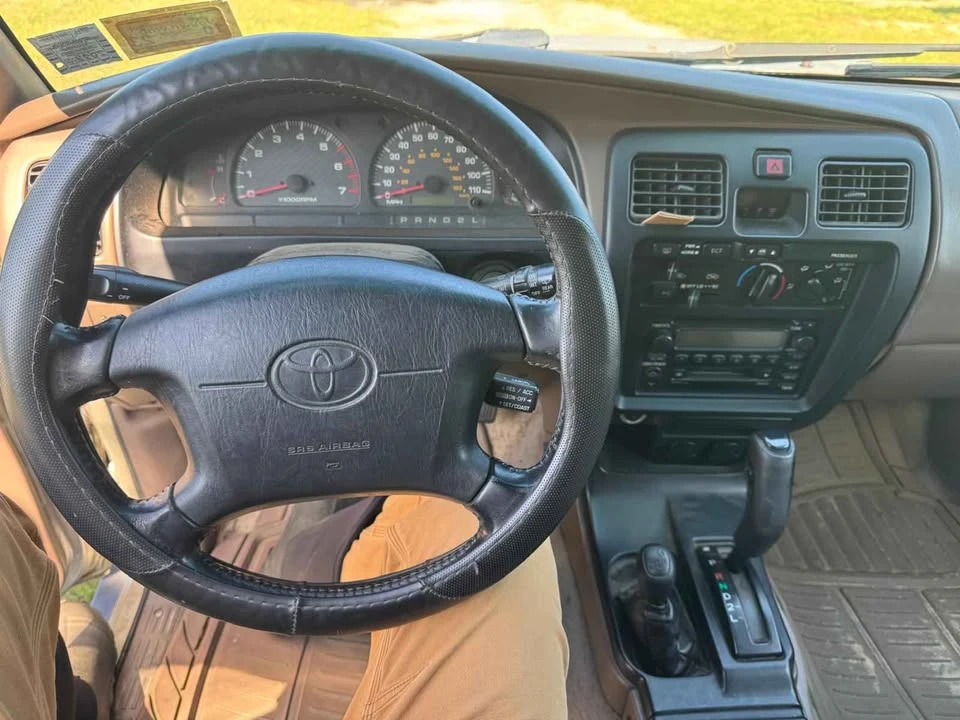 2000 Toyota 4Runner 3rd Gen - Image 2 of 18