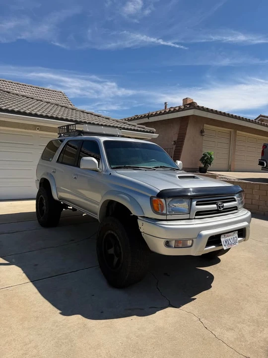 2000 Toyota 4Runner 3rd Gen - Image 3 of 19