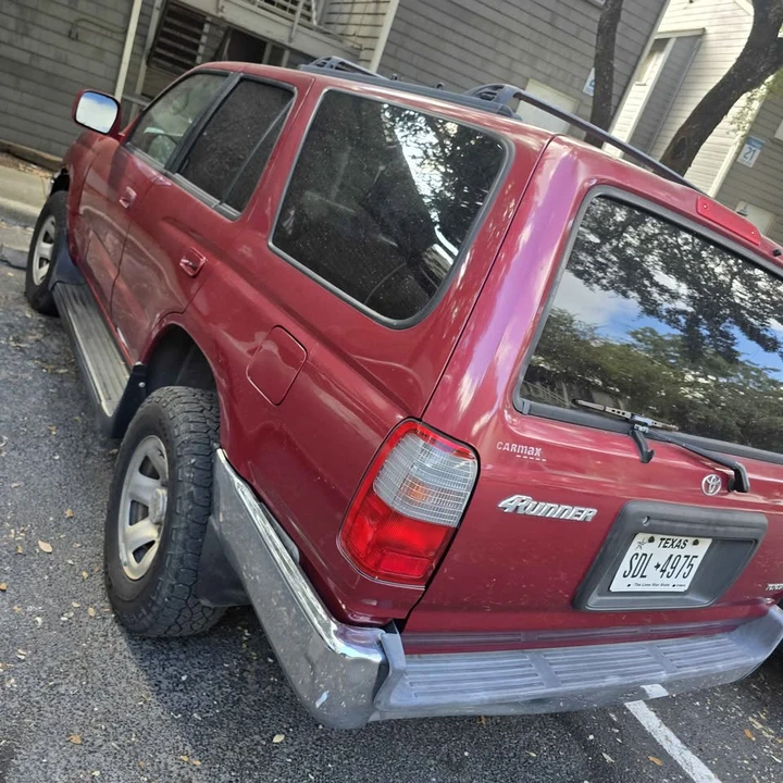 2000 Toyota 4Runner 3rd Gen - Image 2 of 3