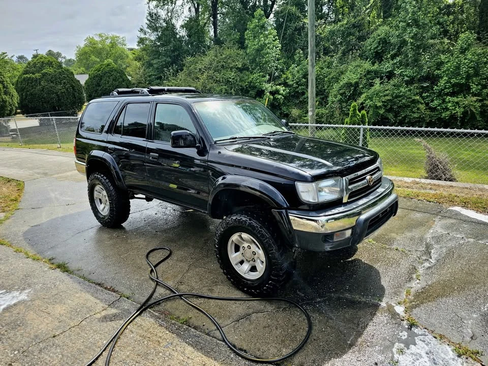 2000 Toyota 4Runner 3rd Gen - Image 2 of 10