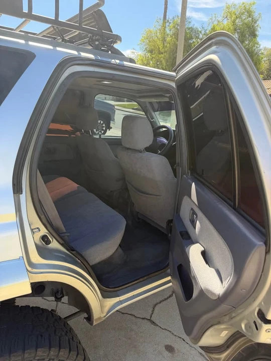 2000 Toyota 4Runner 3rd Gen - Image 10 of 19
