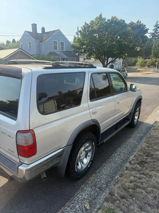 2000 Toyota 4Runner 3rd Gen - Image 4 of 11
