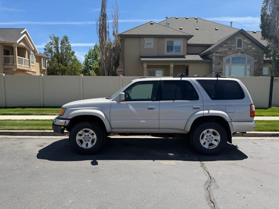 2000 Toyota 4Runner 3rd Gen - Image 2 of 14