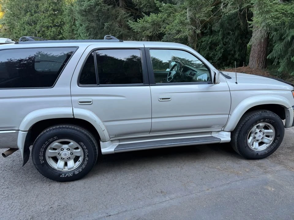 2000 Toyota 4Runner 3rd Gen - Image 3 of 13