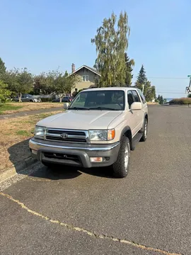 2000 Toyota 4Runner SR5 Sport Utility 4D