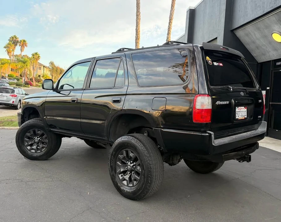 2000 Toyota 4Runner 3rd Gen - Image 4 of 17