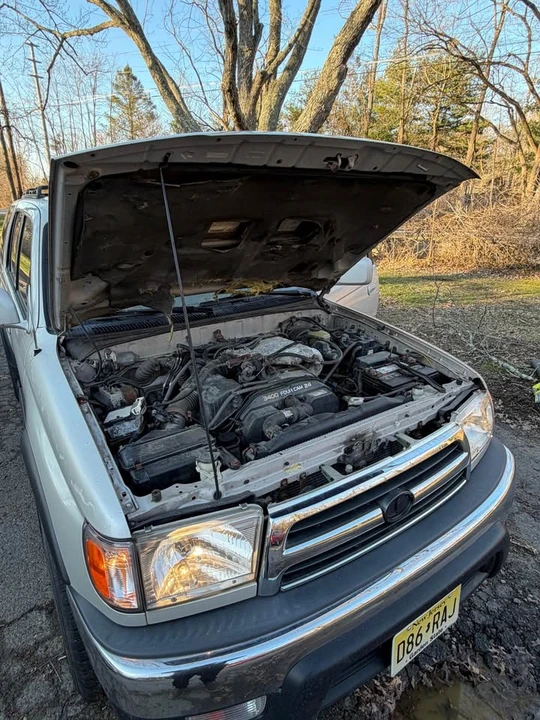 2000 Toyota 4Runner 3rd Gen - Image 2 of 11