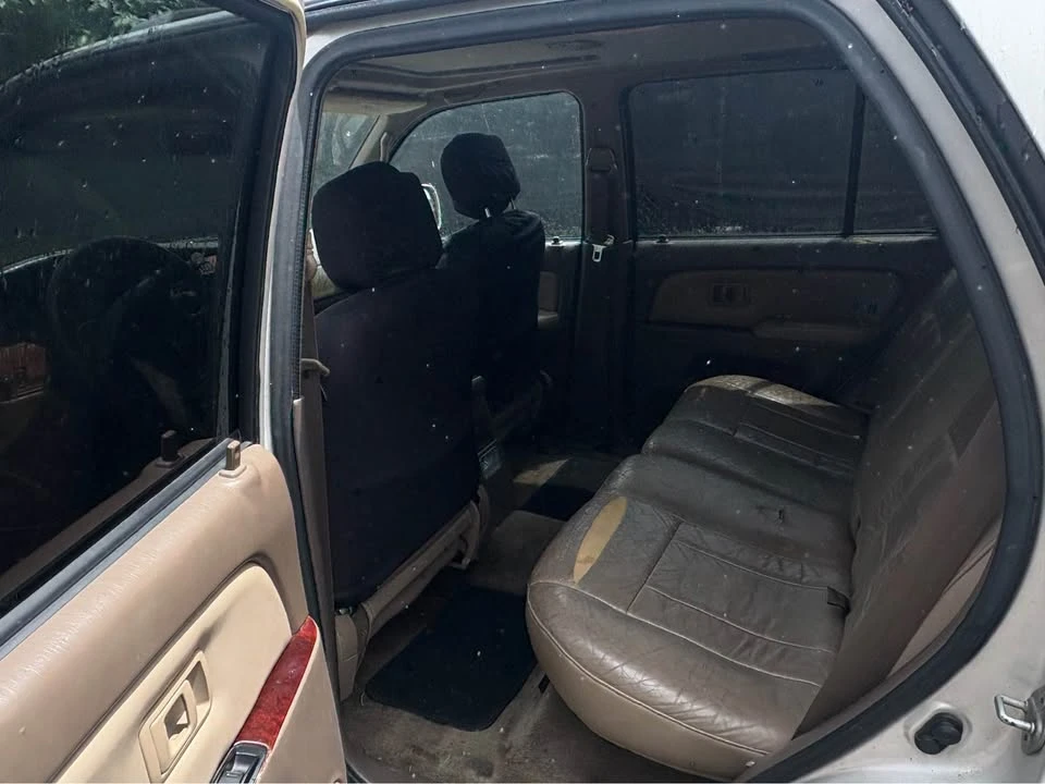 2000 Toyota 4Runner 3rd Gen - Image 9 of 9