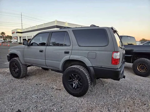 2000 Toyota 4Runner SR5 Sport Utility 4D