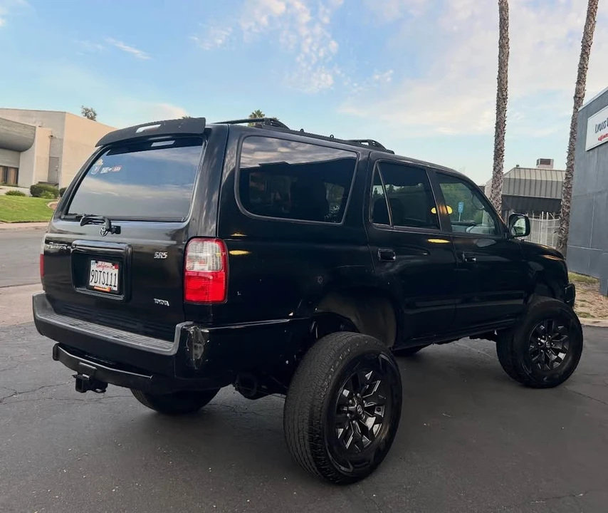 2000 Toyota 4Runner 3rd Gen - Image 2 of 17