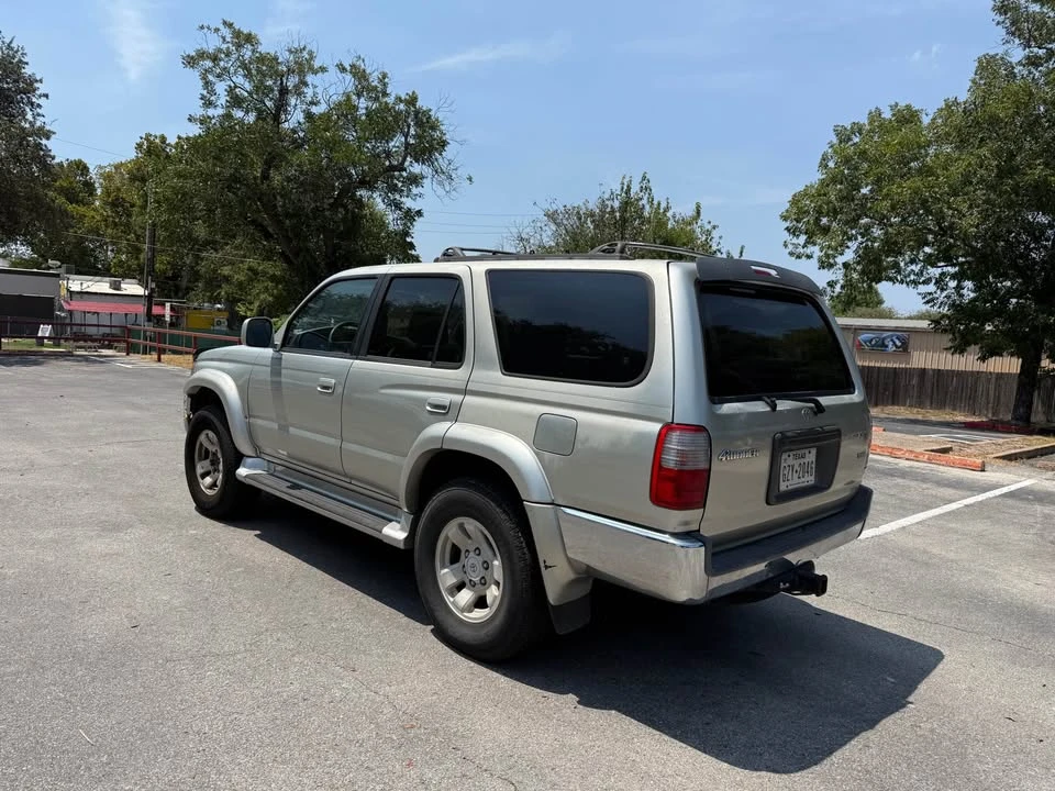 2000 Toyota 4Runner 3rd Gen - Image 4 of 12
