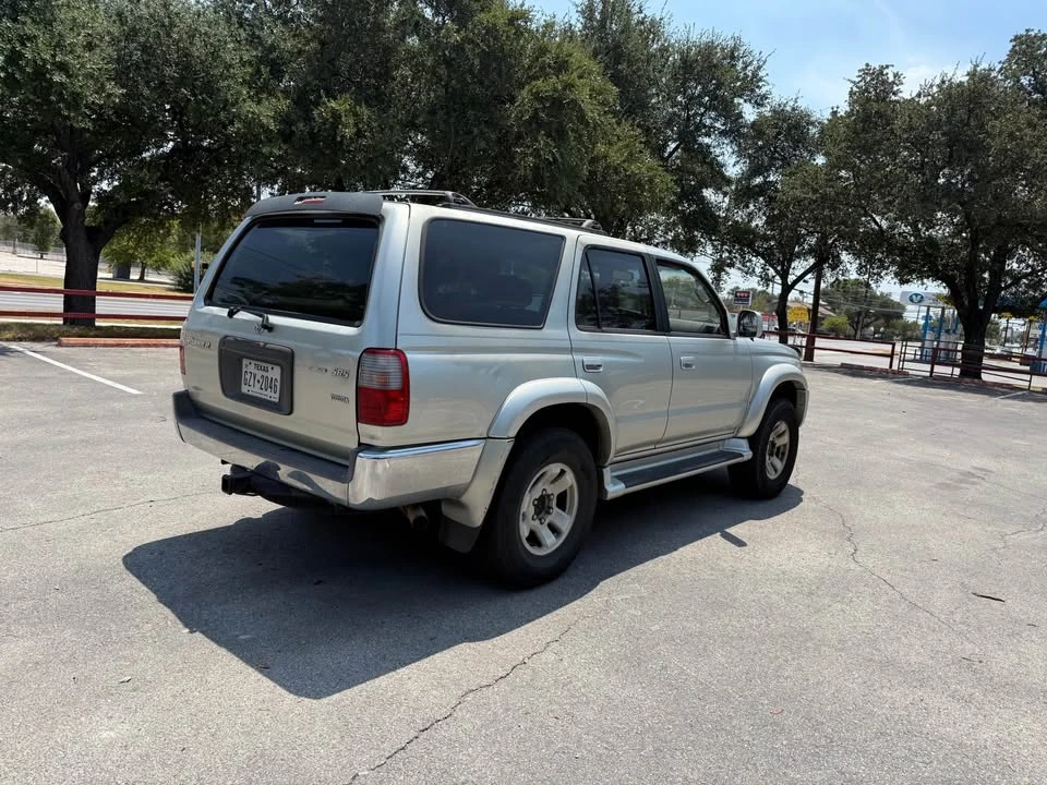 2000 Toyota 4Runner 3rd Gen - Image 3 of 12