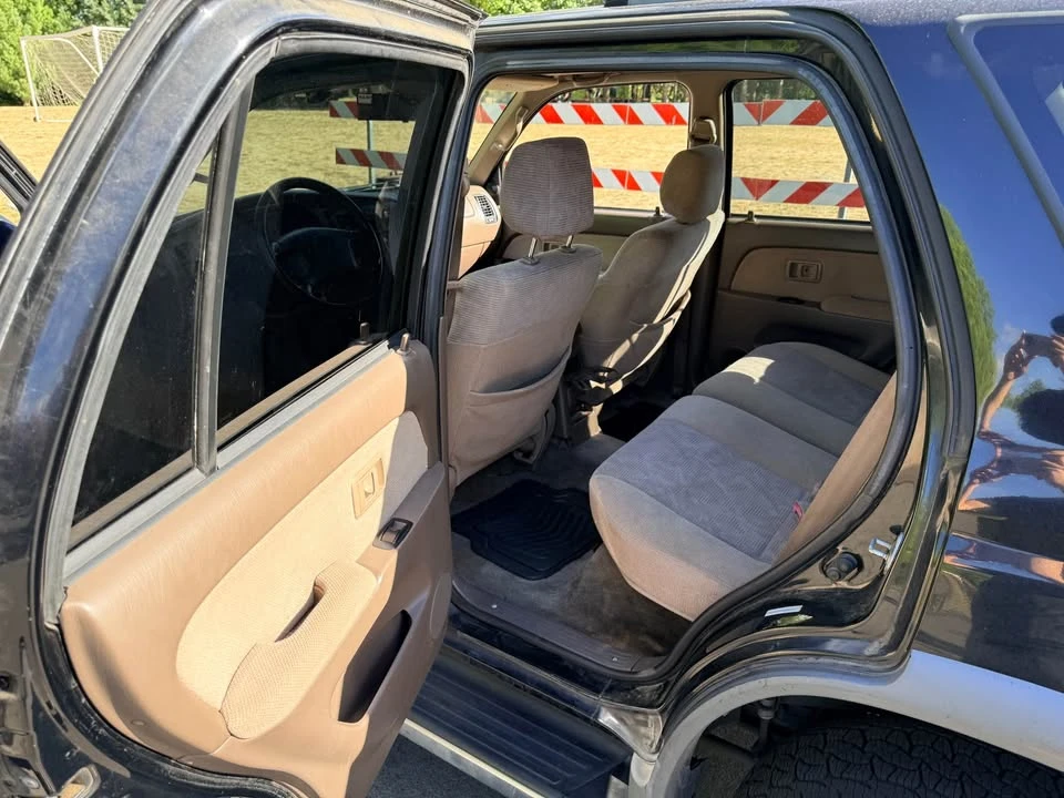 2000 Toyota 4Runner 3rd Gen - Image 9 of 17