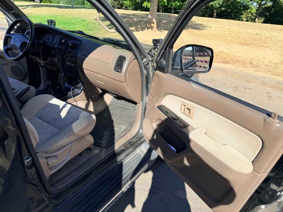 2000 Toyota 4Runner 3rd Gen - Image 11 of 17