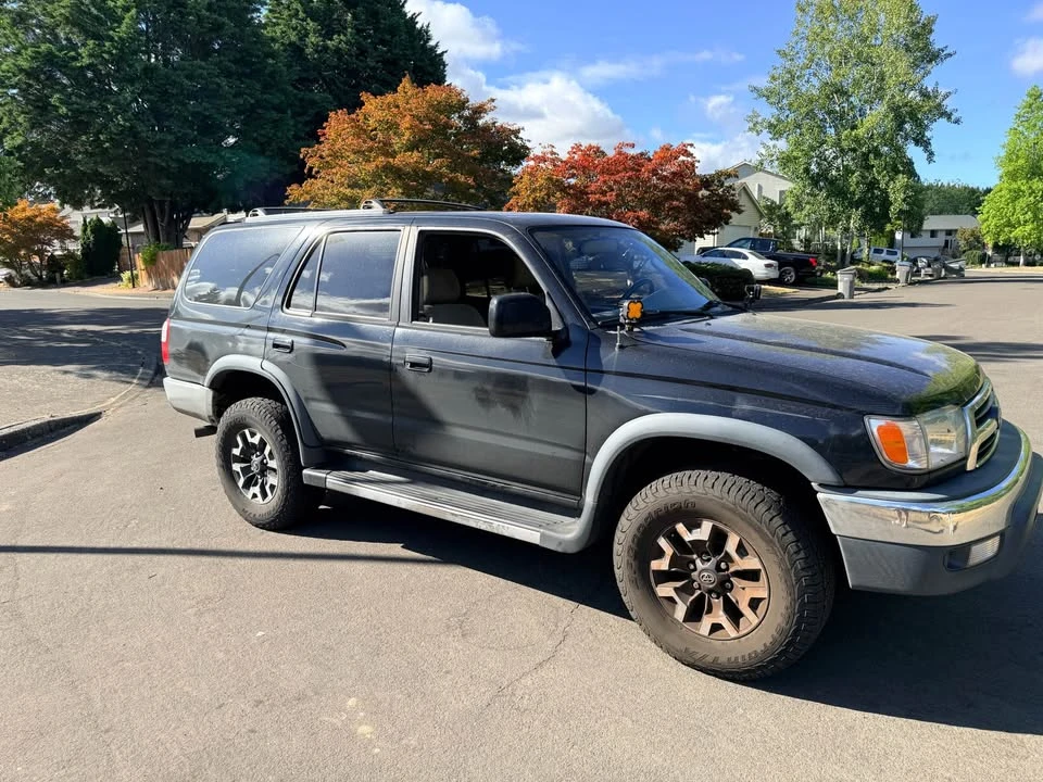 2000 Toyota 4Runner 3rd Gen - Image 2 of 17