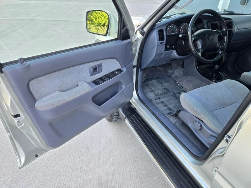 2000 Toyota 4Runner 3rd Gen - Image 10 of 20