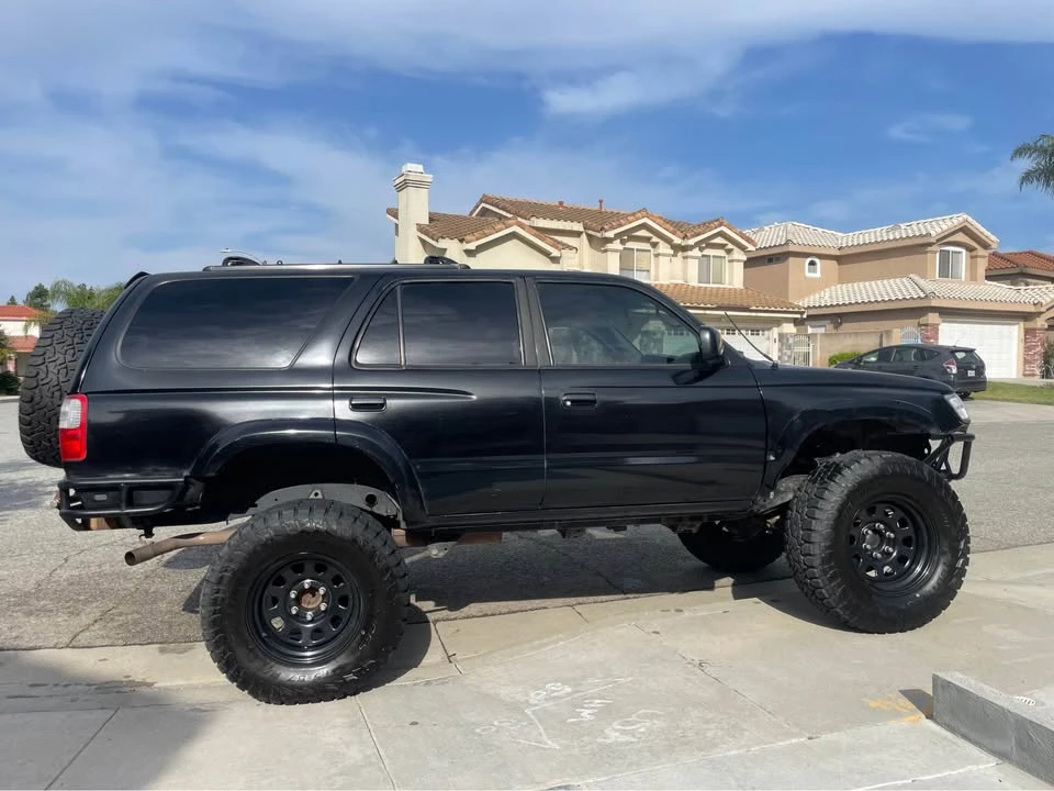 2000 Toyota 4Runner 3rd Gen - Image 3 of 9