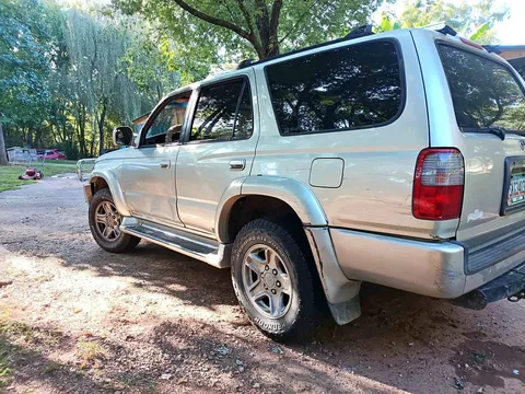 2000 Toyota 4Runner SR5 Sport Utility 4D